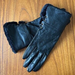 Ann Taylor Loft Black Leather Women's Gloves Size Medium
